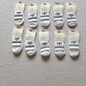 3 pairs ALO Yoga Men's White Low-Cut Athletic Socks with Black Stripe -